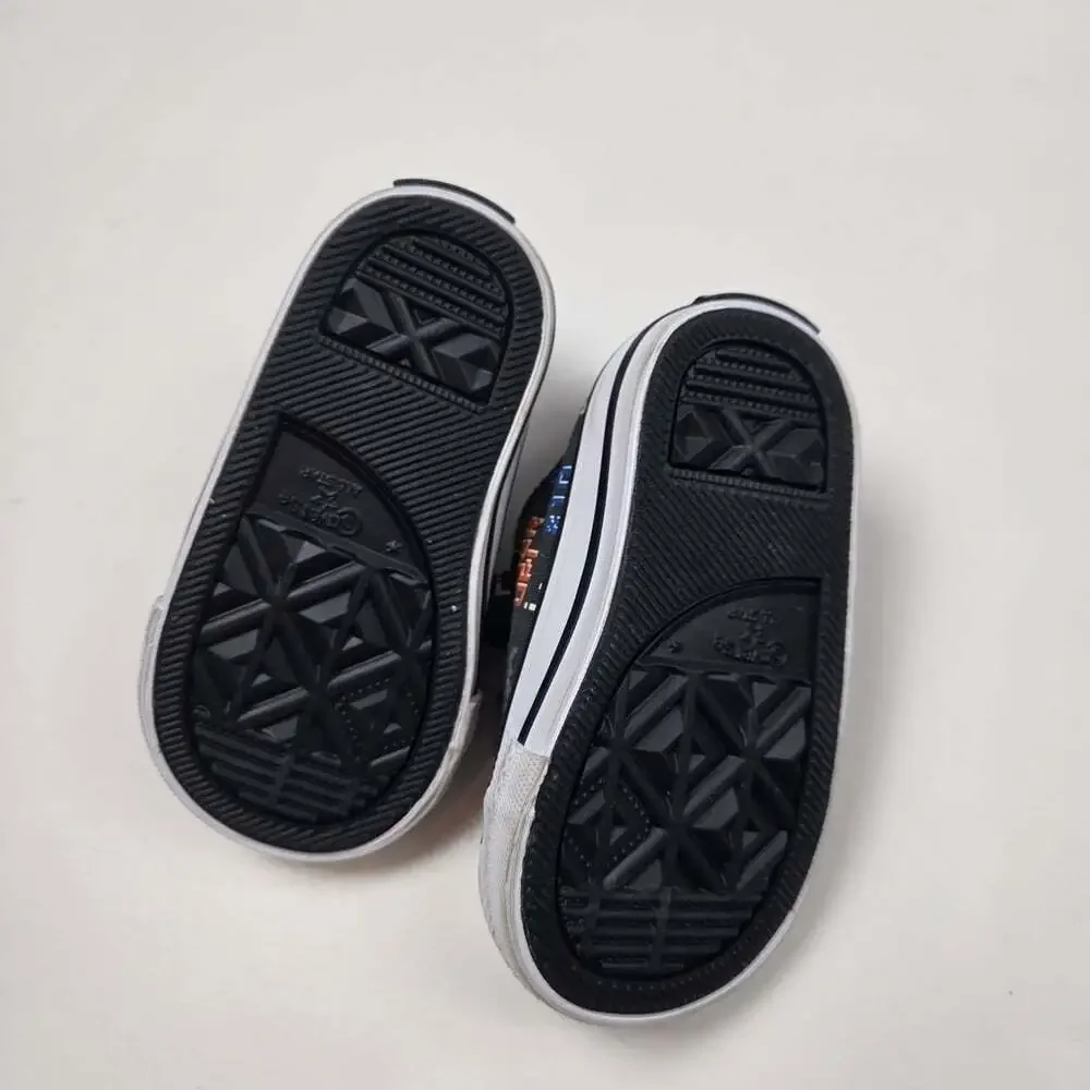 Converse Kids Easy-On Gamer 8 Bit Video Game Low Top Shoes Size 4C
